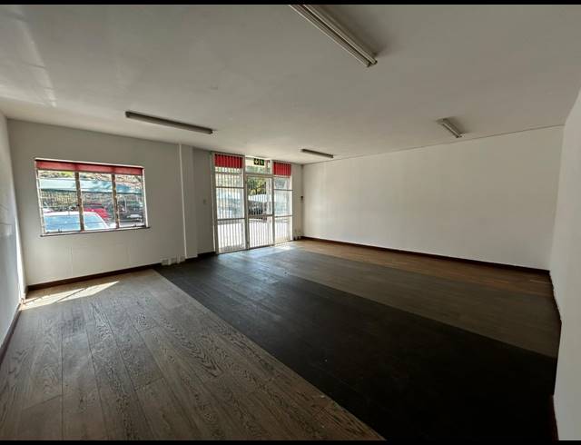 265M² WAREHOUSE TO LET IN EASTGATE